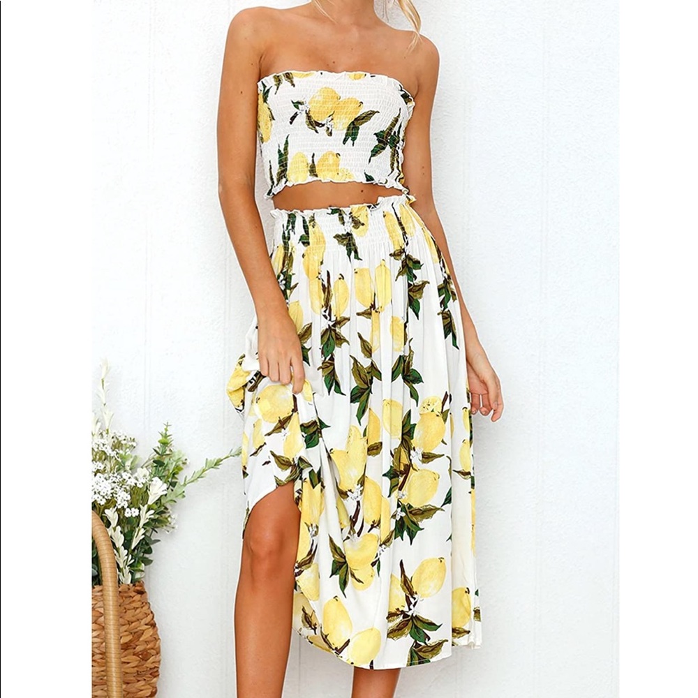 Two piece lemon set